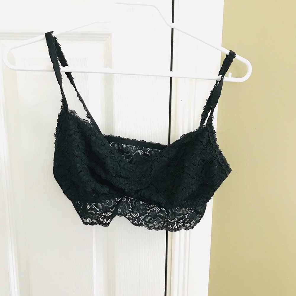 Forever 21 crop top/bralette